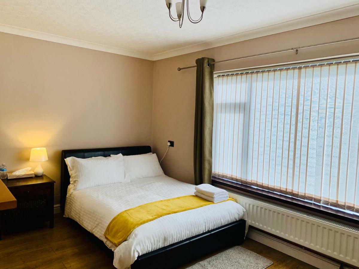 Housefield Stay Bucknall  Exterior foto